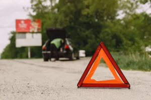 how to avoid road accidents